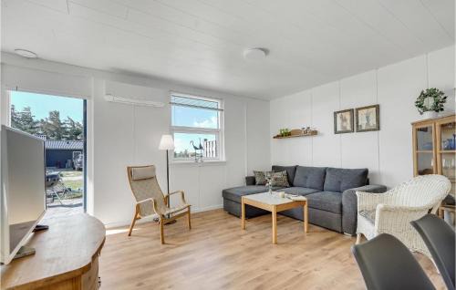 Haurvig Apartment | Stunning Apartment In Hvide Sande