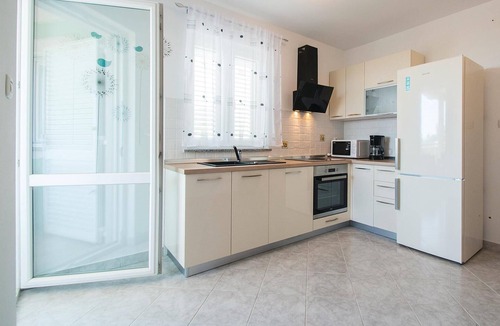 Bartici Apartment | Stunning apartment in Labin with house sea view