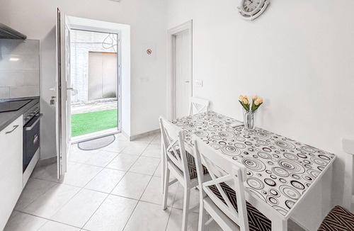 Opuzen Apartment | Stunning apartment in Opuzen with WiFi