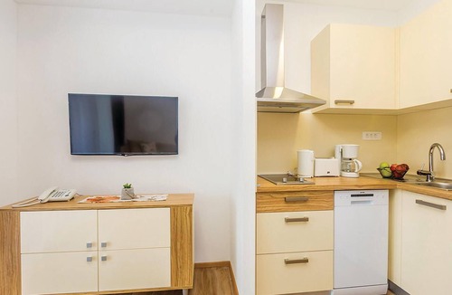 Punat Apartment | Stunning apartment in Punat with WiFi