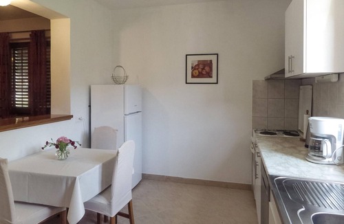 Slano Apartment | Stunning apartment in Slano with WiFi