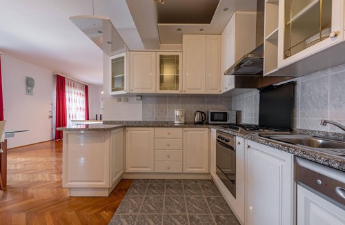 Zadar Apartment | Stunning apartment in Zadar with WiFi