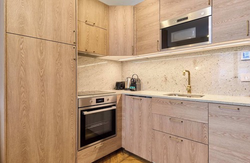 Saint-Vincent-de-Paul Apartment | Stunning apartment with AC - Center of Paris