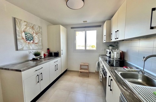 Jeronimo y Avileses y Balsicas de Arriba Apartment | Stunning apartment with a pool and golf view