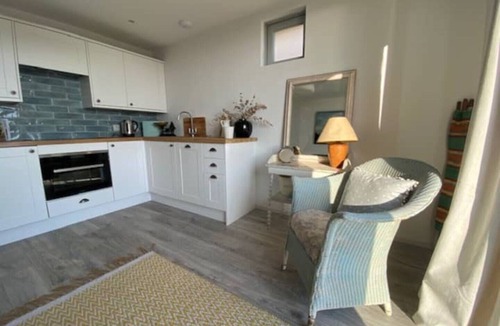 Selsey House | Stunning architect designed eco beachfront property