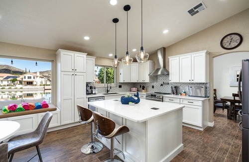 Mohawk HOA House | Stunning AZ Home On Lake!