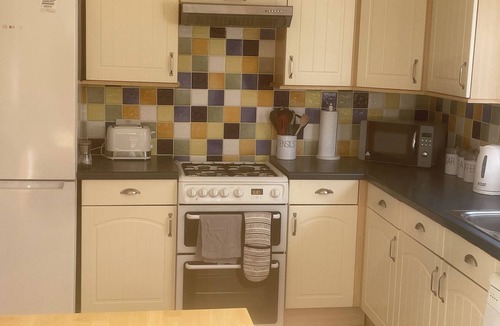 Churston Ferrers Cottage | Stunning Barn Conversion with FREE GOLF,nPet friendly