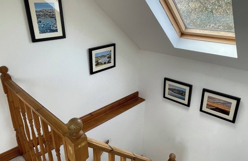 Churston Ferrers Cottage | Stunning Barn Conversion with FREE GOLF,nPet friendly