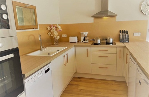 Plazac House | Stunning Barn Conversion with PRIVATE POOL!