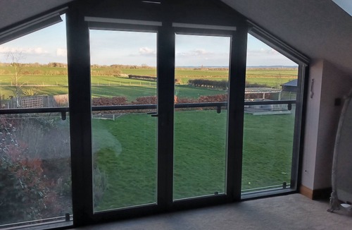 Sandy House | Stunning Barn Conversion in beautiful location