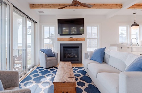 Ocean Park House | Stunning Beachfront Dream Home