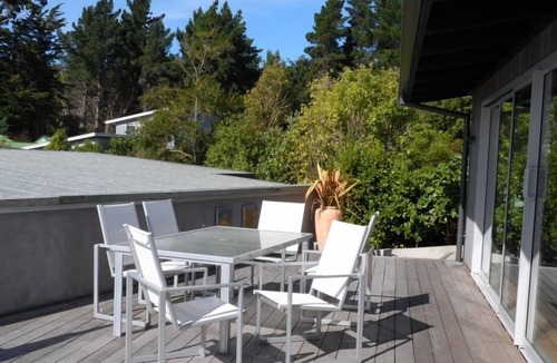 Waikuku Beach House | Stunning Beach-access House