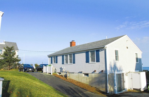 Popponesset House | Stunning beach-front home in Popponesset, Cape Cod