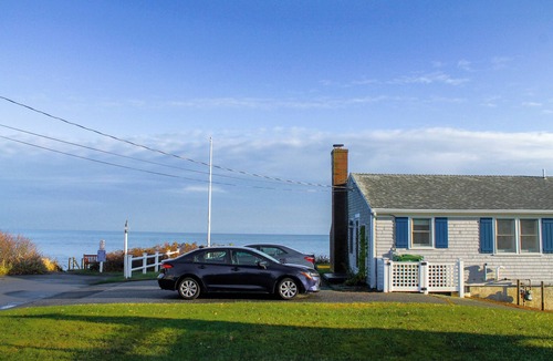Popponesset House | Stunning beach-front home in Popponesset, Cape Cod