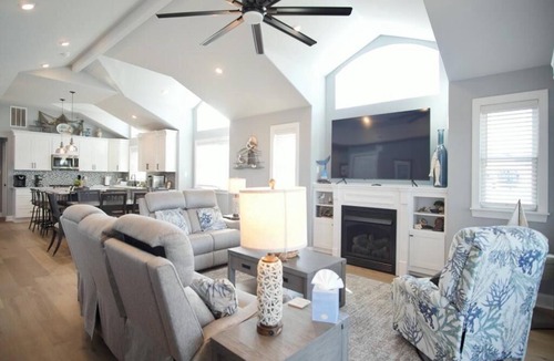 Sea Isle City Condo | Stunning Beach Home with Elevator and Sleeps 18
