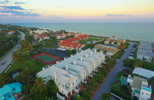 Ocean Ridge Condo | Stunning Beach Rental