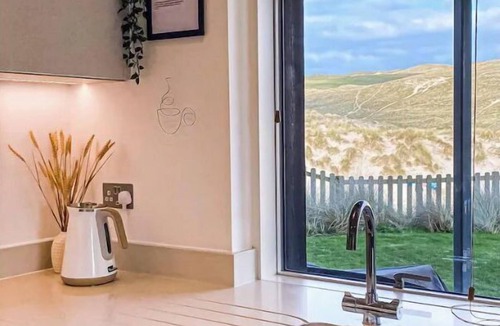 Perranporth Apartment | Stunning Beach Side Apartment