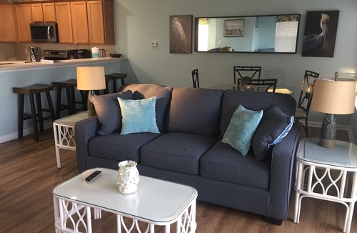 Surfside Beach House | Stunning Beachfront 5 Bedroom, 4.5 Bath, Sleeps 16