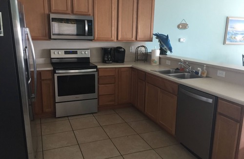 Surfside Beach House | Stunning Beachfront 5 Bedroom, 4.5 Bath, Sleeps 16