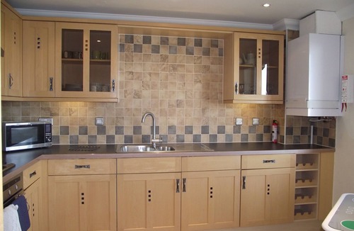 Pevensey Apartment | Stunning Beachfront Apartment with Sea Views and Free Private Parking