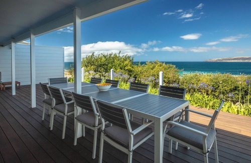 Emu Bay House | Stunning beachfront home - Pet friendly