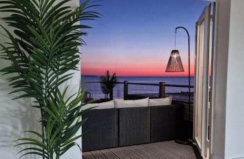 Swalecliffe House | Stunning Beachfront House, Herne Bay, Kent