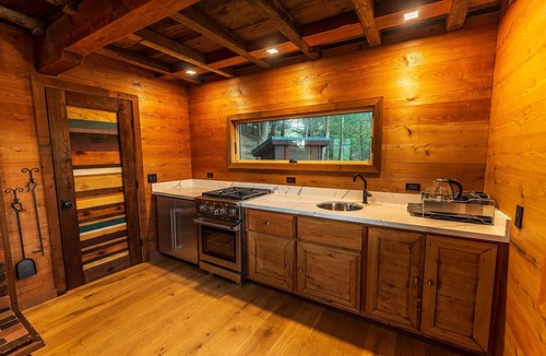 Half Moon Bay Cabin | Stunning Cabin & Treehouse