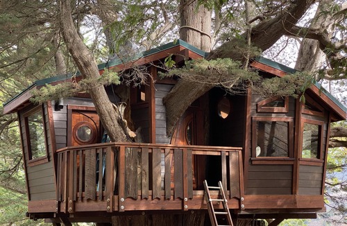 Half Moon Bay Cabin | Stunning Cabin & Treehouse