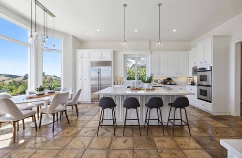 San Rafael House | Stunning California Home & Pool