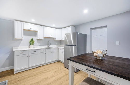 Northwest Harwich House | Stunning Cape Cod Waterfront Compound