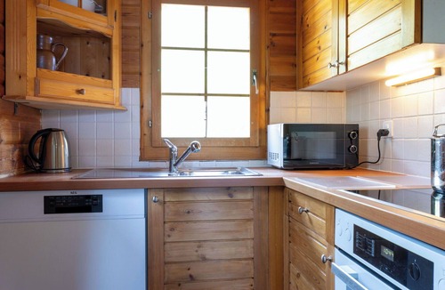 Les Mayens-de-Sion House | Stunning private villa for 7 people with balcony and pets allowed