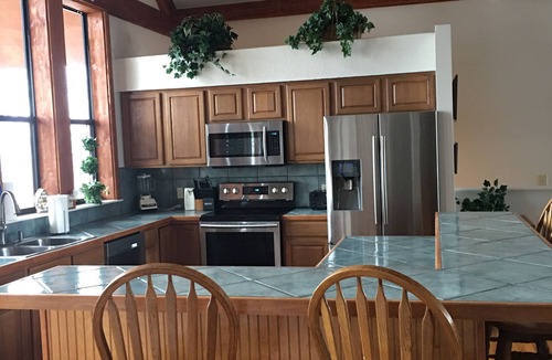 Chalet Village Ski Chalet | "STUNNING CHALET" -Perfect Location for Family Reunions, Retreats, & Gatherings.