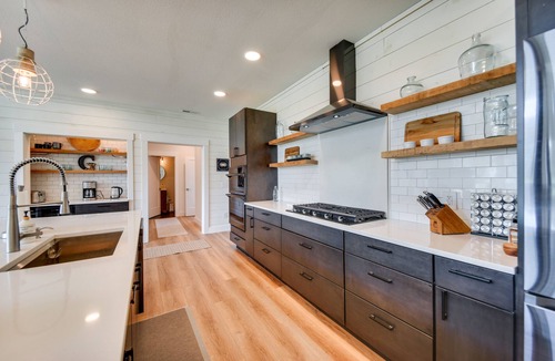 Machipongo House | Stunning Chesapeake Bay Farmhouse w/Dock & Kayaks