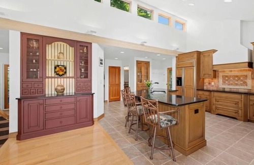 Upper Black Eddy House | Stunning cliffside river view on private 60 acre forested retreat