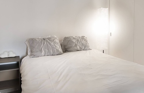 Griffintown House | Stunning condo in the heart of downtown