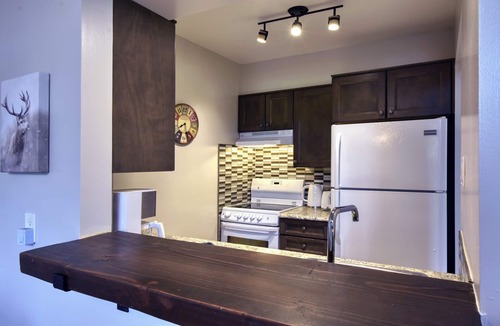 Mont-Tremblant Condo | Stunning Condo - View on Lake Tremblant & Mountain