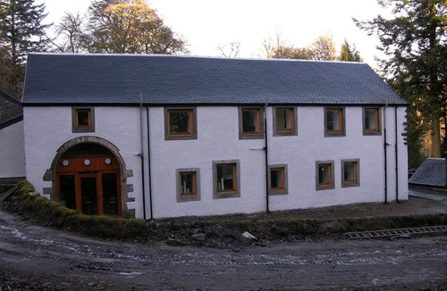 Colintraive House | Stunning contemporary Barn conversion sleeping 14 in 7 bedrooms