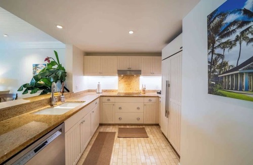 Kahuku Villa | Stunning Corner Villa, Ocean Views From Every Bed