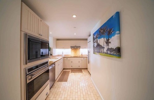 Kahuku Villa | Stunning Corner Villa, Ocean Views From Every Bed