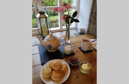 Grampound House | Stunning cosy barn in peaceful rural Cornwall