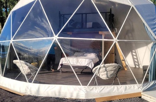 Tyendinaga Mohawk Territory Cabin | Stunning Dome on the Bay of Quinte for an Unforgettable Glamping Getaway near Deseronto, Ontario