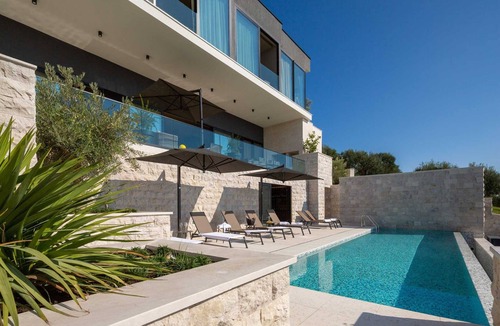 Orasac Villa | Stunning Dubrovnik Villa | 5 Bedrooms | Villa Orasac Waterfront 2 | Sea Views