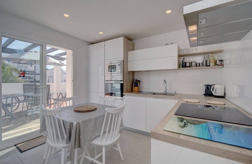 Marbella Apartment | Stunning Duplex Penthouse with 3 Terraces, Mountain/Sea Views & Pool