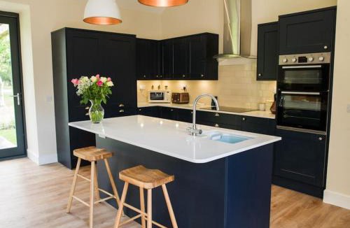 Ratho House | Stunning Edinburgh 1820s stables converted house