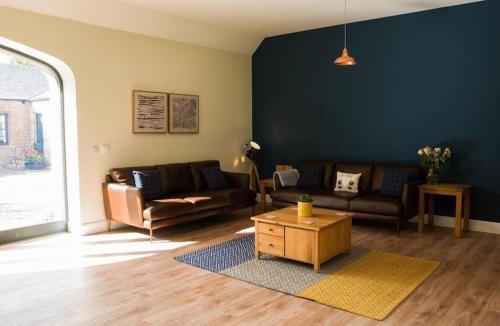 Ratho House | Stunning Edinburgh 1820s stables converted house