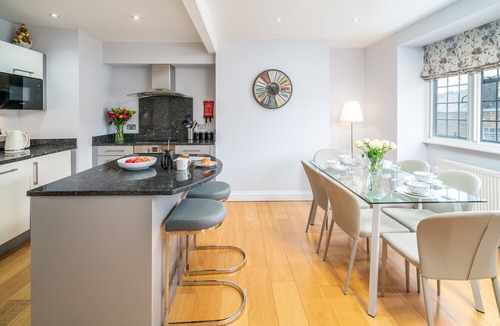 Eton Apartment | Stunning Eton Apartment