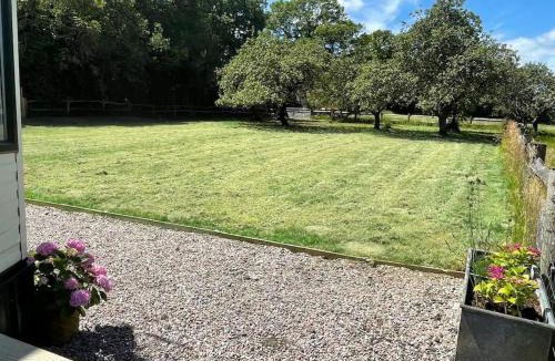 East Grinstead House | Stunning farm retreat