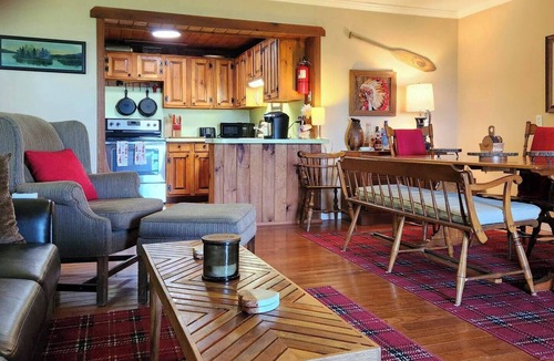 Cambridge Cabin | Stunning Foilage Views from the Fire Tower Cabin