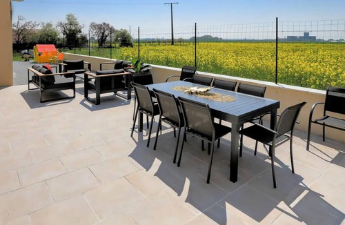 La Chapelle-Vendomoise House | Stunning home in La Chapelle-Vendômoise
