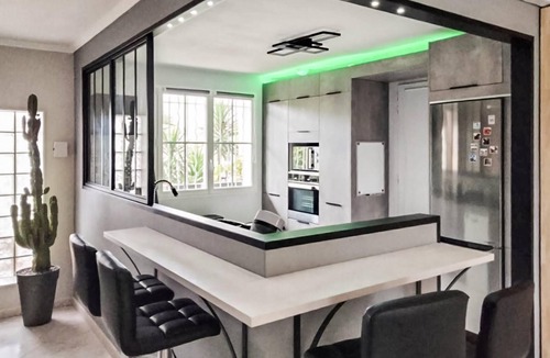 Saint-Laurent-d'Aigouze House | Stunning home in Saint-Laurent-d'Aigouz